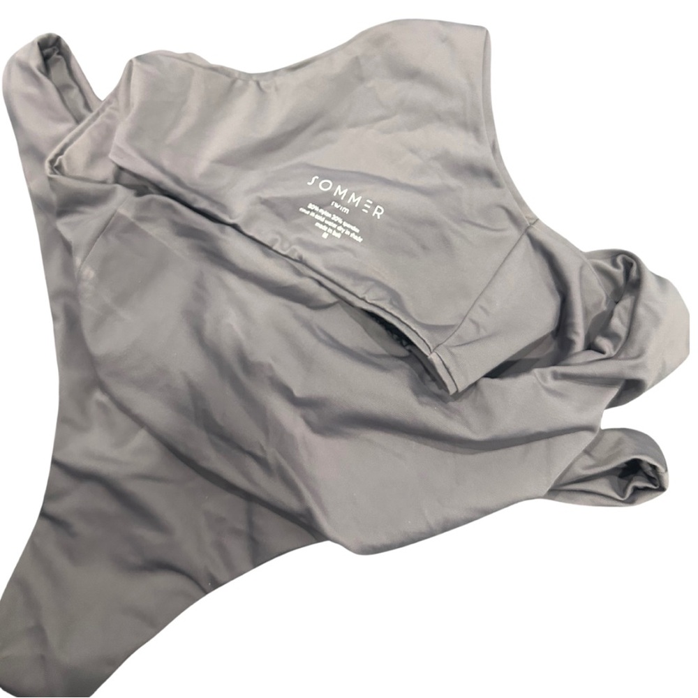 Sommer ~ One Shoulder Bikini ( 2 Pieces) - Picture 7 of 9